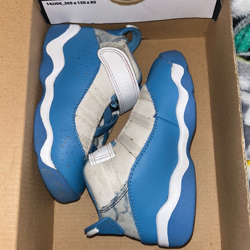 Jordan 6 rings (TD) 7c